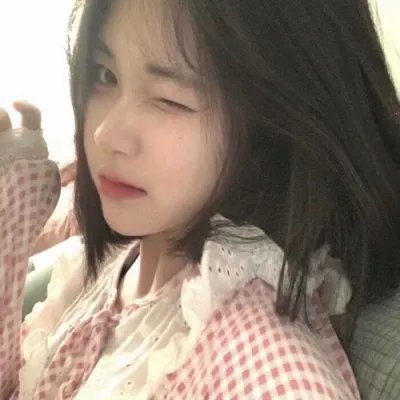 那女孩真帅